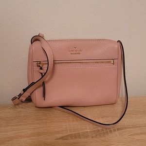 New Kate Spade Crossbody Purse, Small